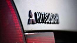 Prawie z Japonii - Mitsubishi Carisma (1995-2004)