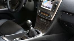 Toyota Avensis III sedan Facelifting - skrzynia biegów