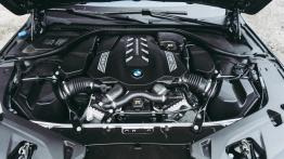 BMW M850i 4.4 530 KM - galeria redakcyjna - silnik solo