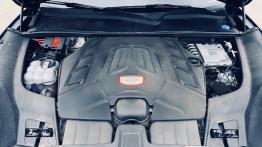Porsche Cayenne Turbo – Touareg w przebraniu?