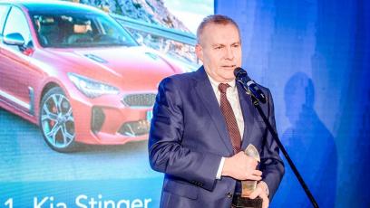 Kia Stinger "Premierą Motoryzacyjną" roku 2017
