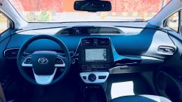 Toyota Prius Plug-in - galeria redakcyjna (3) - pe?ny panel przedni