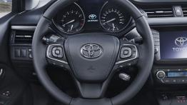 Toyota Avensis III Sedan Facelifting (2015) - kierownica