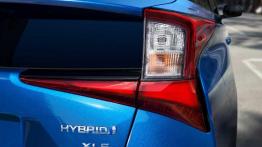 Toyota Prius (2019) - prawy tylny reflektor - wy??czony