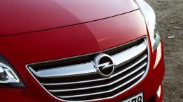 Opel Meriva II Facelifting (2014) - grill