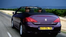 Peugeot 307 CC - tył - reflektory wyłączone