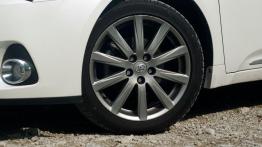Toyota Avensis III Wagon Facelifting - galeria redakcyjna - koło
