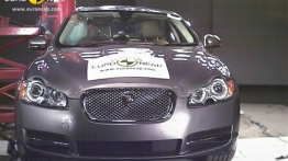 Jaguar XF 3.0 diesel 'Premium Luxury', RHD