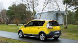 Renault Scenic XMOD - widok z tyłu