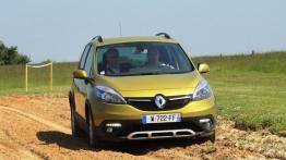 Renault Scenic XMOD - widok z przodu