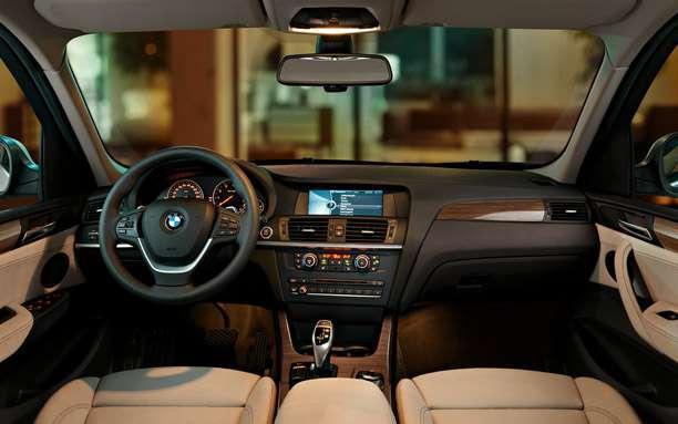 BMW X3 ugrzecznione