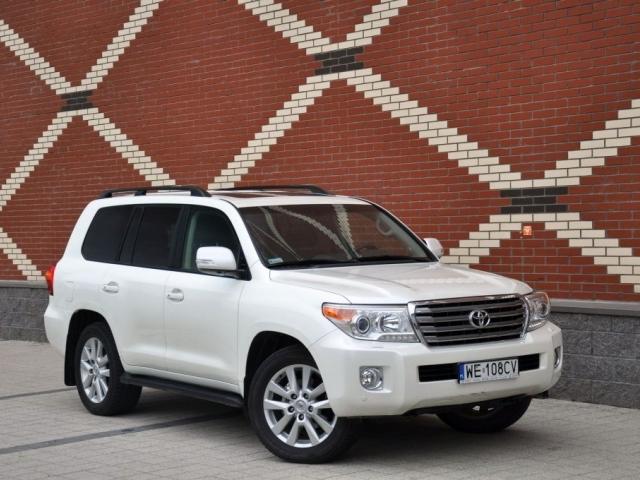 Toyota Land Cruiser V8 Terenowy Facelifting - Opinie lpg