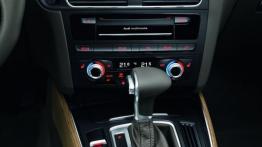 Audi Q5 Facelifting - konsola środkowa