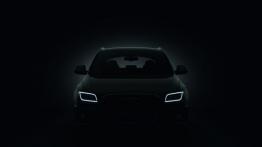 Audi Q5 Facelifting - przód - reflektory włączone