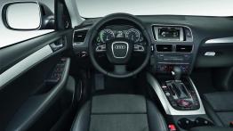 Audi Q5 Hybrid - kokpit