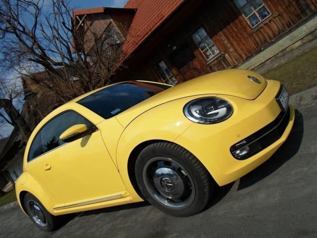 Volkswagen Beetle Hatchback 3d