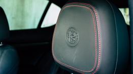 Alfa Romeo Stelvio Quadrifoglio - galeria redakcyjna - zag?ówek na fotelu kierowcy, widok z przodu