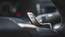 Lexus GS F - galeria redakcyjna - manetka zmiany biegów pod kierownic?
