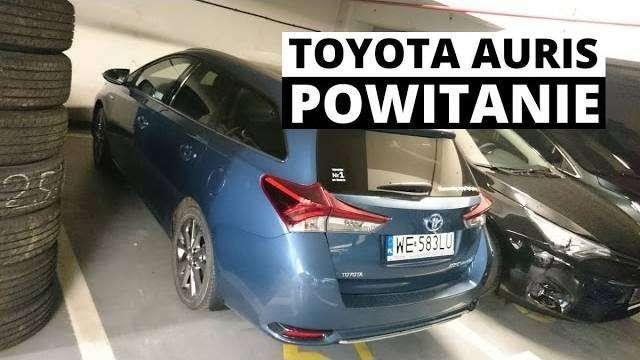 Toyota Auris Hybrid - powitanie 