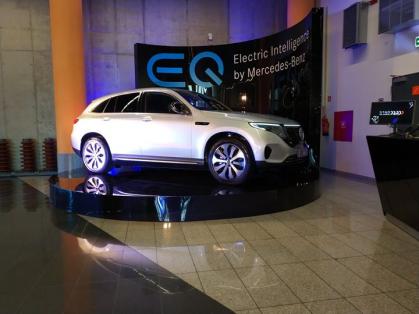 #Mercedes #EQC #premiera