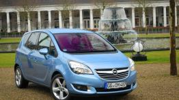 Opel Meriva II Facelifting 1.6 CDTI - galeria redakcyjna - widok z przodu