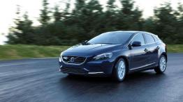 Volvo V40 i V40 Cross Country w nowymi silnikami