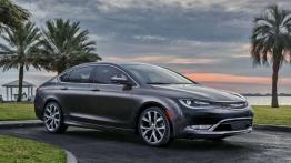 Chrysler 200 - oficjalne zdjęcia przed debiutem