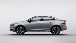 Volvo S60 Cross Country - sedanem w teren?