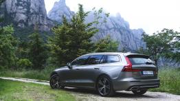 Volvo V60 – prawdziwe kombi powraca!