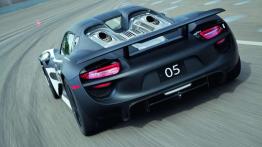 Porsche 918 Spyder Plug-In Hybrid nabiera kształtów