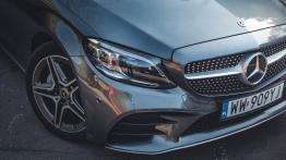 Mercedes Klasa C W205 Kombi Facelifting 2.0 300 272KM 200kW 2018-2021