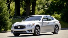 Infiniti Q70 Sedan Facelifting