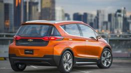 Chevrolet Bolt EV Concept (2015) - widok z tyłu