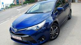 Toyota Avensis III Wagon Facelifting 2015 2.0 Valvematic 152KM 112kW 2015-2018