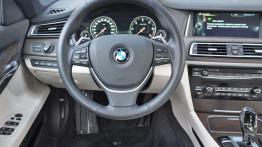 BMW Seria 7 F01 Sedan Facelifting 740d 313KM - galeria redakcyjna - kokpit