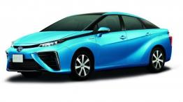 Toyota FCV (2015) - przód - reflektory włączone