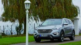 Hyundai Grand Santa Fe (2014) - widok z przodu