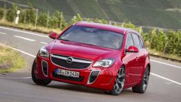 Opel Insignia OPC Sports Tourer Facelifting (2013) - widok z przodu