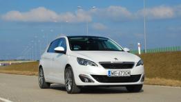 Peugeot 308 II Hatchback 5d 1.2 PureTech 82KM 60kW 2014-2017