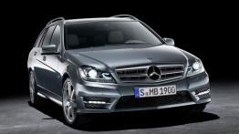 Mercedes C 300 CDI 4MATIC W204 kombi Facelifting - widok z przodu