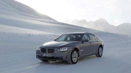 BMW serii 7 xDrive Facelifting - widok z przodu