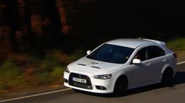 Mitsubishi Lancer Ralliart Sportback - lewy bok