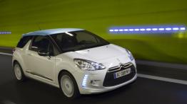 Citroen DS3 Hatchback 3D - widok z przodu