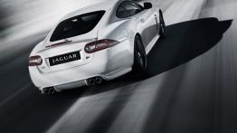 Jaguar XKR 2011 - widok z tyłu