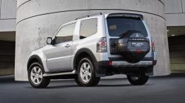 Mitsubishi Pajero IV SUV 3d