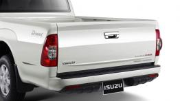 Isuzu D-Max I Extended Cab 2.5 D 136KM 100kW 2010-2011