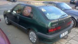 Renault 19 II Hatchback 1.8 i 16V 135KM 99kW 1991-1996