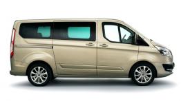 Ford Tourneo Custom Concept - prawy bok