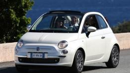 Fiat 500C - widok z przodu