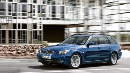 BMW Seria 5 E60 Touring 525 i 192KM 141kW 2003-2005